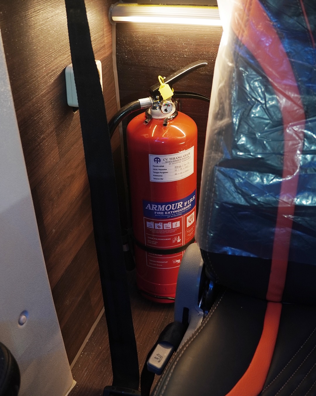 Interior Premium 12